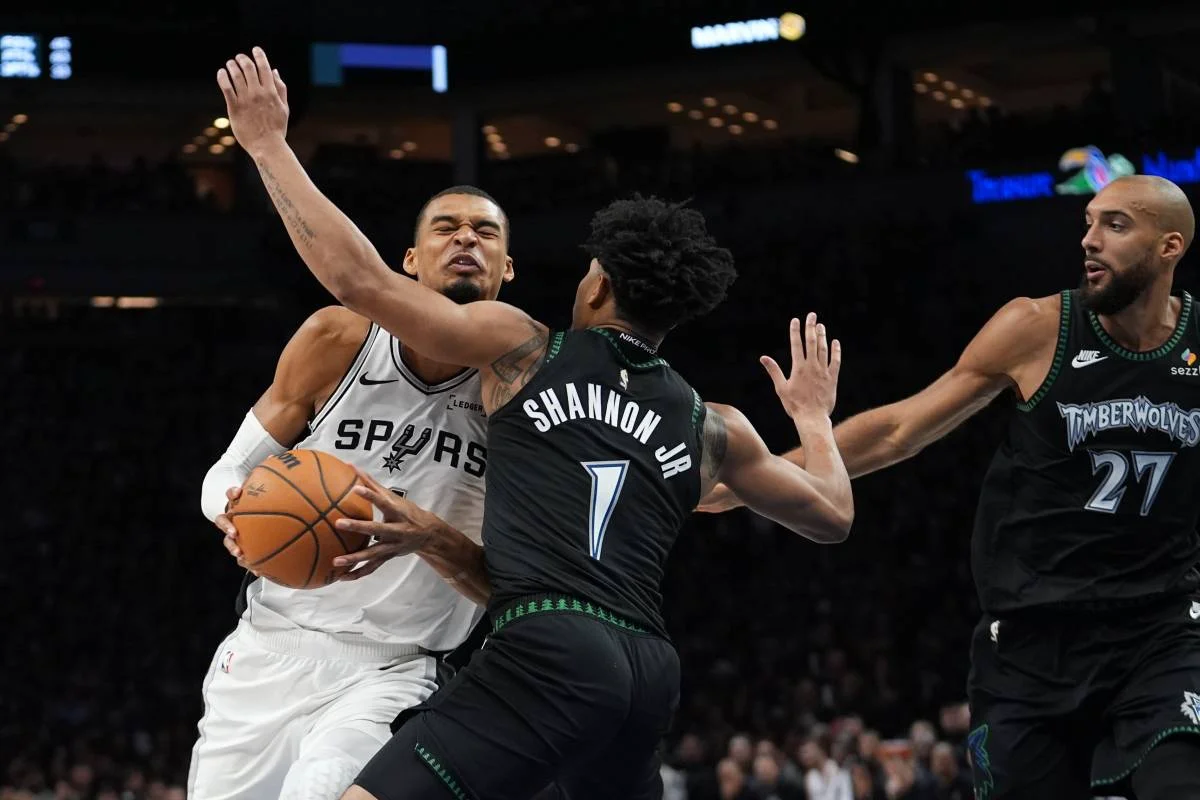 Wembanyama Kumikilos habang Tinalo ng Spurs ang T-Wolves; Dominante ang Knicks Laban sa Sixers Muli
