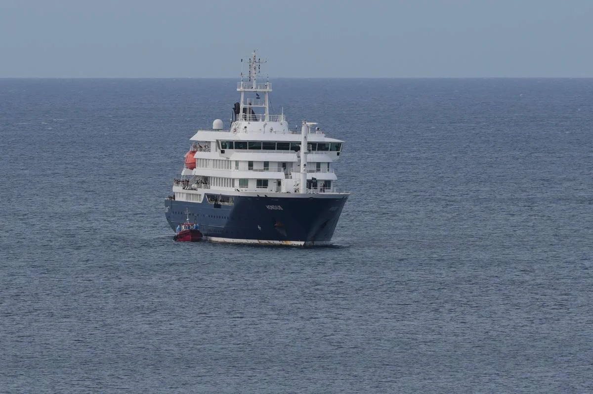 Dumating ang Pinuno ng WHO sa Tenerife upang Superbisyonan ang Evakuasyon ng mga Pasahero ng Hantavirus